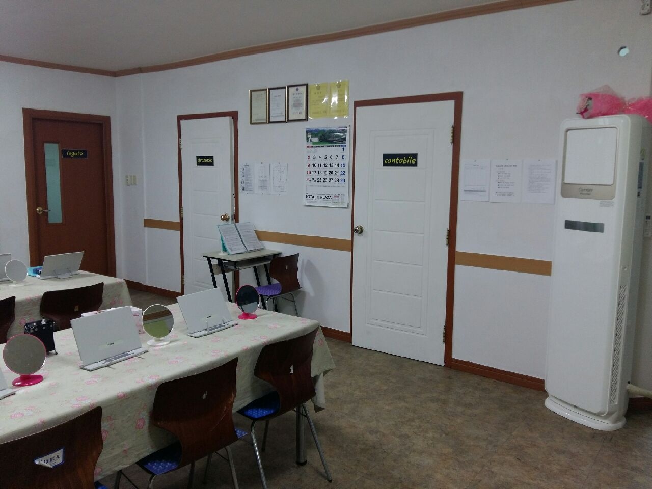 237513032_2WT6BKwx_107b783c2cd368adbc55f6cc324f215367a747dc.jpg 이미지크게보기